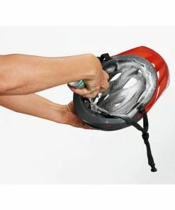 Motorex - Helmet Care Spray - Mousse Nettoyante Pour Casque Vélo -Vélos électriques Soldes motorex helmet care spray mousse casque velo detail 1 3840x2160