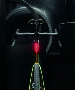 Supernova - Feu Arrière TL3 PRO Avec Feu Stop Et Signal De Freinage D'urgence 8 Supernova - Feu Arrière TL3 PRO Avec Feu Stop Et Signal De Freinage D'urgence -Vélos électriques Soldes supernova feu arriere tl3 pro 2 3840x2160