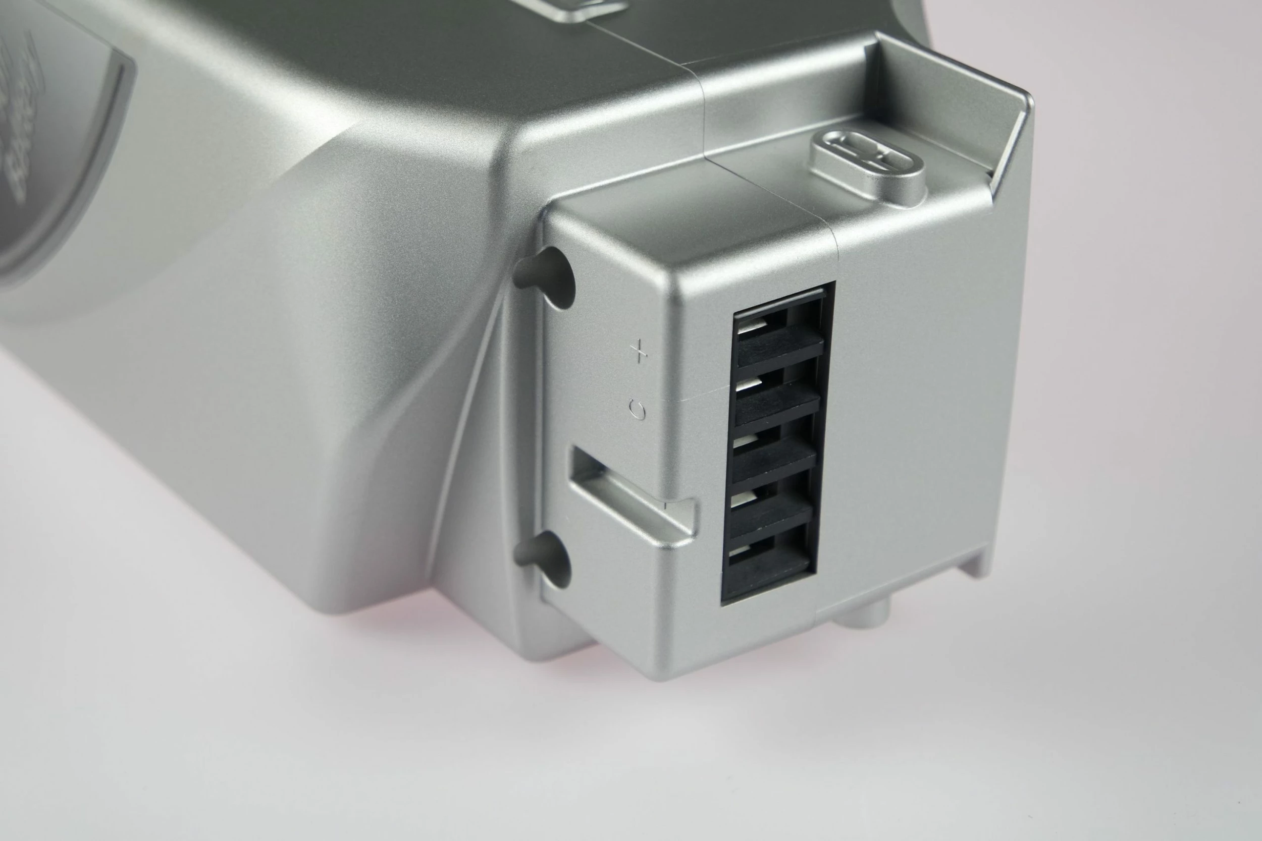 Panasonic - Batterie 16 Ah / 26 Volt 4 Panasonic - Batterie 16 Ah / 26 Volt – Image 2