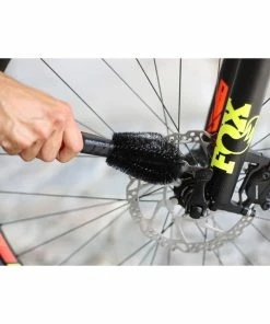 Zefal - Set De 3 Brosses Pour Nettoyage Vélo -Vélos électriques Soldes zefal set brosses nettoyage velo detail 5 3840x2160